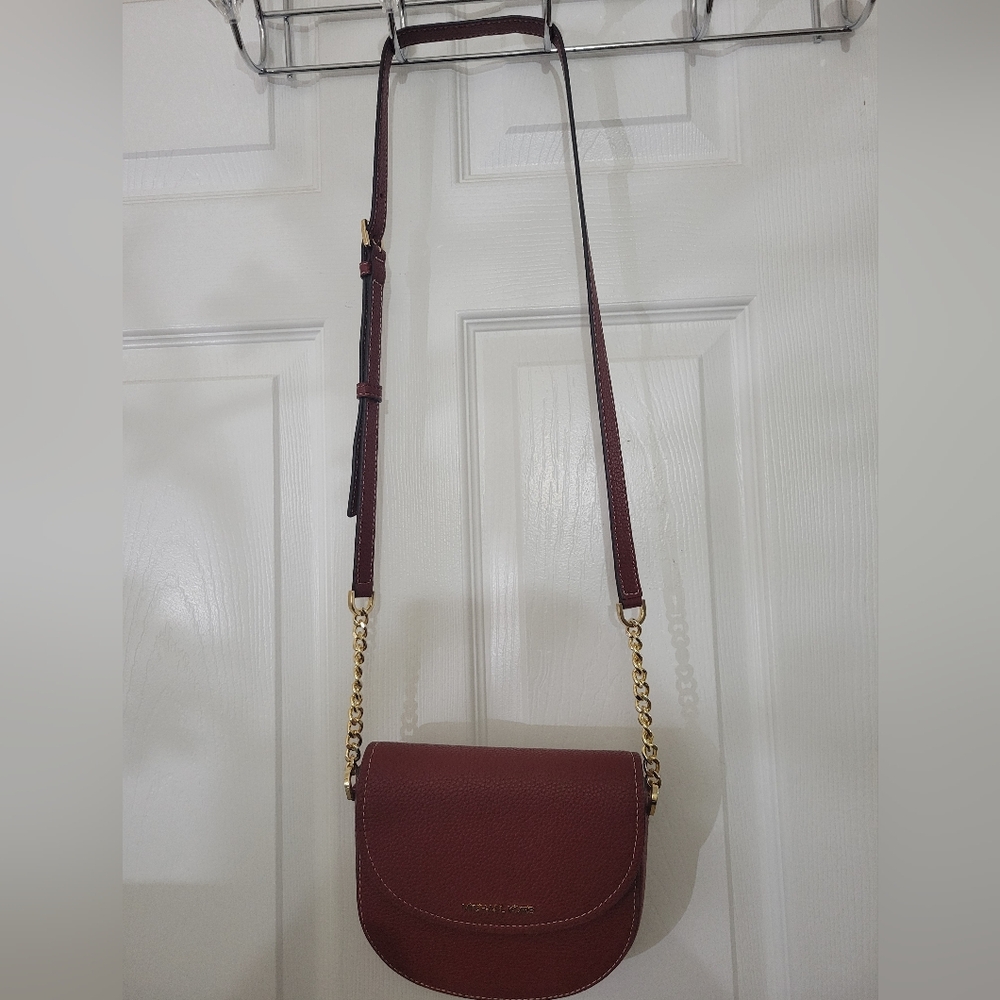 Michael Kors Burgundy Leather Crossbody Bag – Gold Chain Strap (Unused)